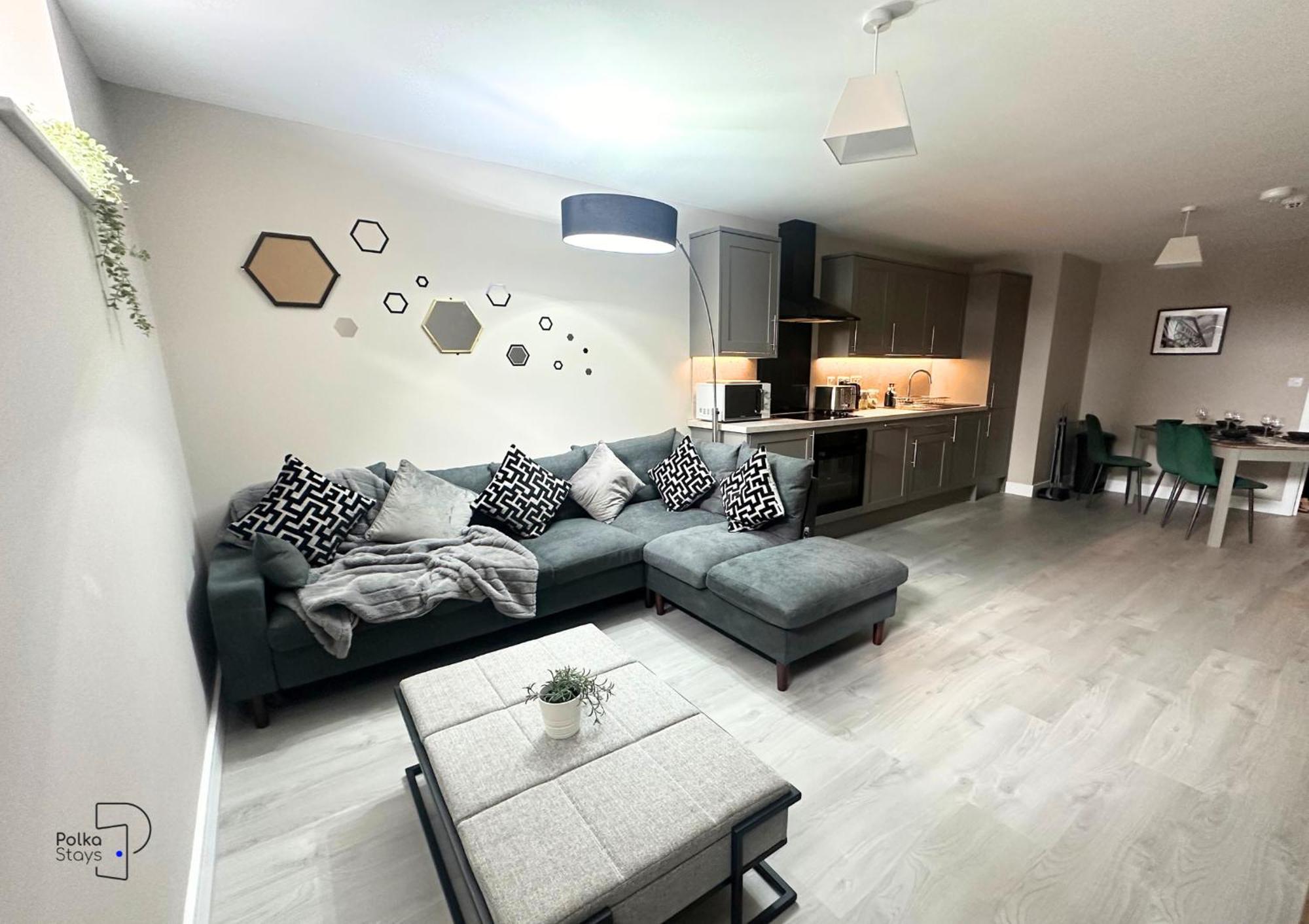 Hanley, Stoke - Modern Spacious Apartments By Polkastays Экстерьер фото