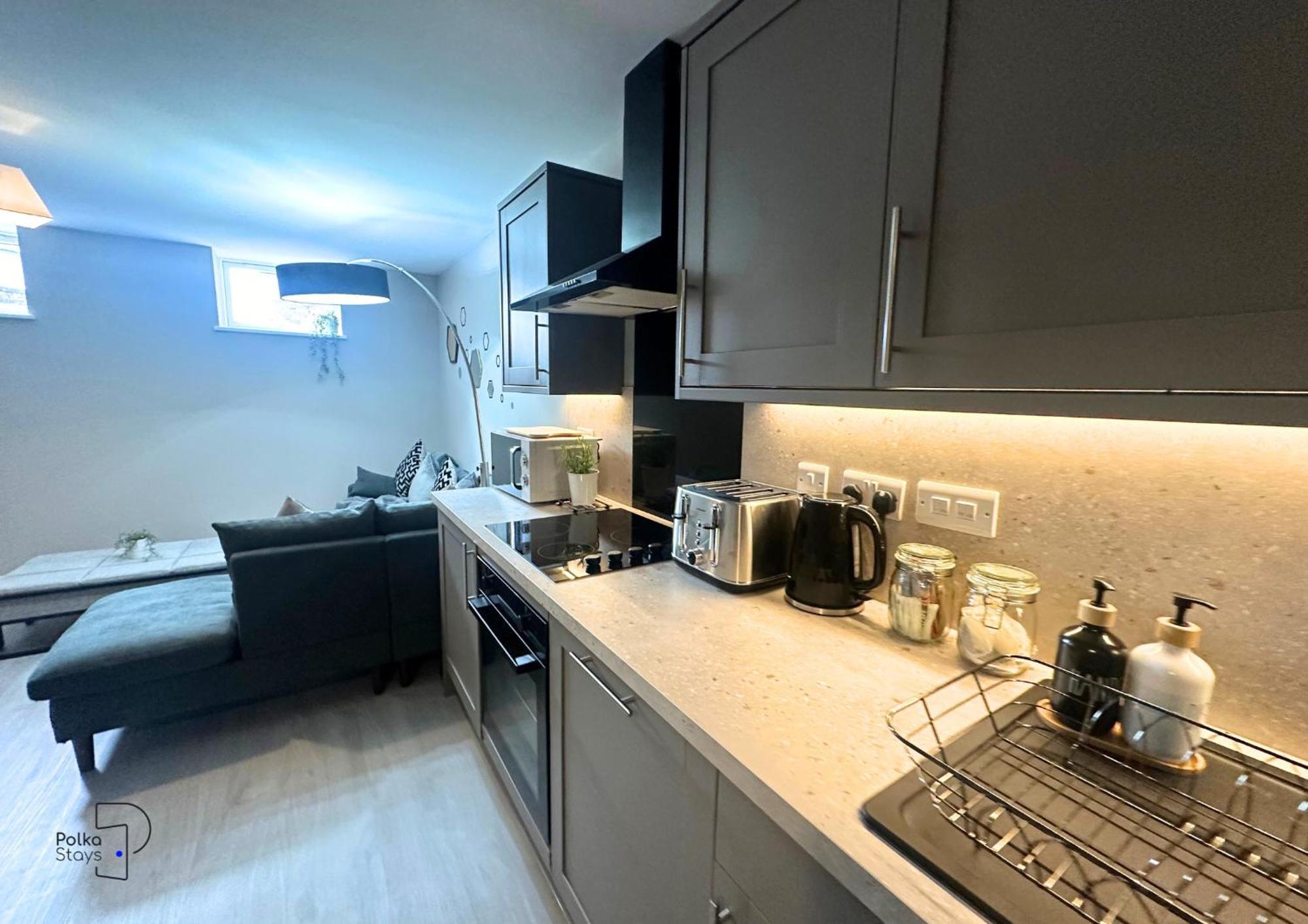 Hanley, Stoke - Modern Spacious Apartments By Polkastays Экстерьер фото