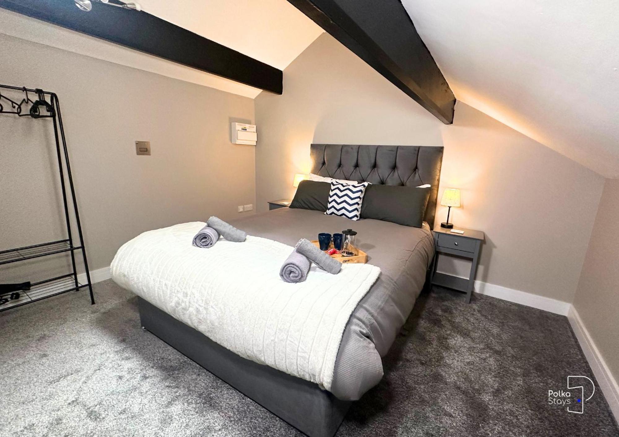 Hanley, Stoke - Modern Spacious Apartments By Polkastays Экстерьер фото