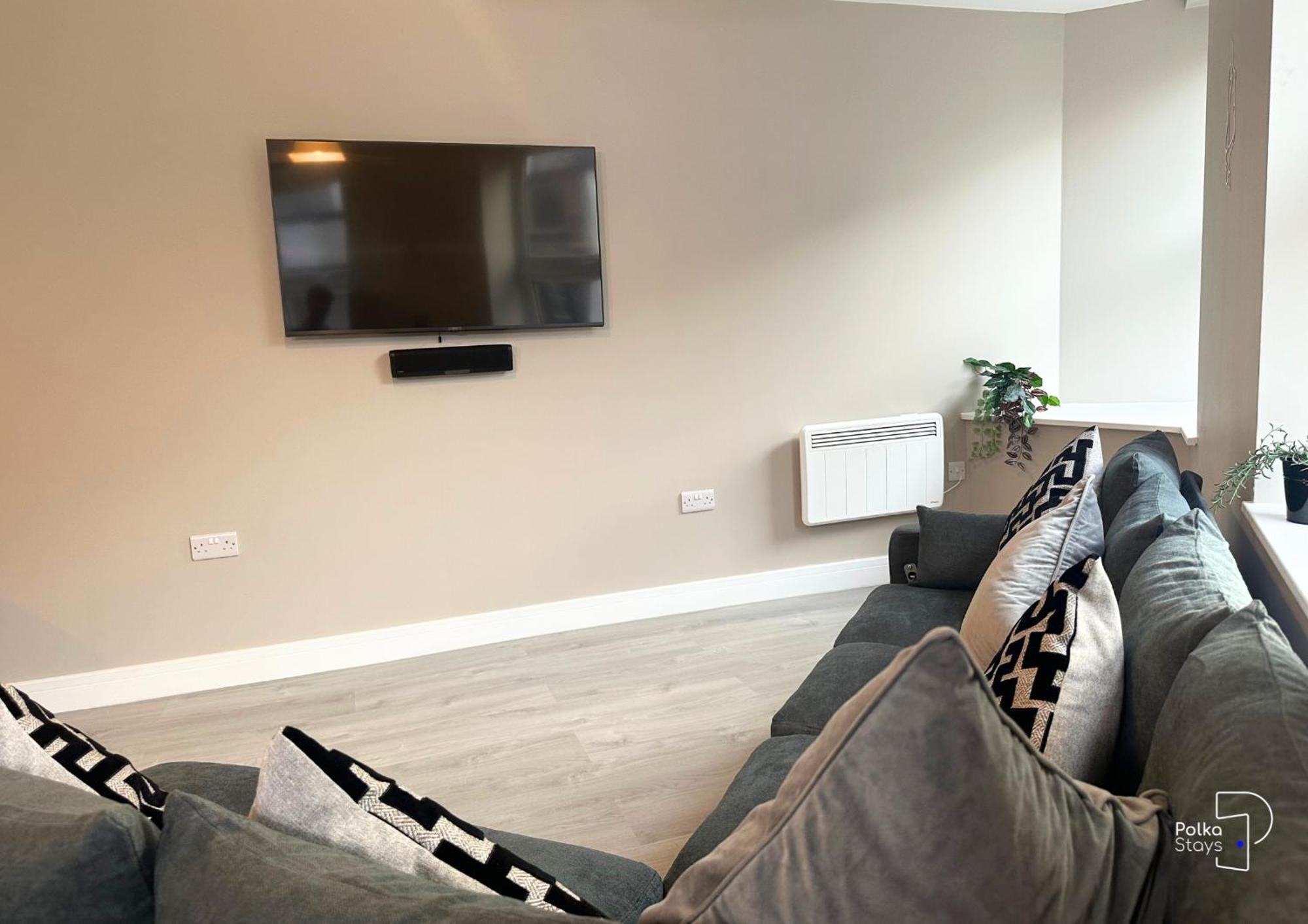 Hanley, Stoke - Modern Spacious Apartments By Polkastays Экстерьер фото
