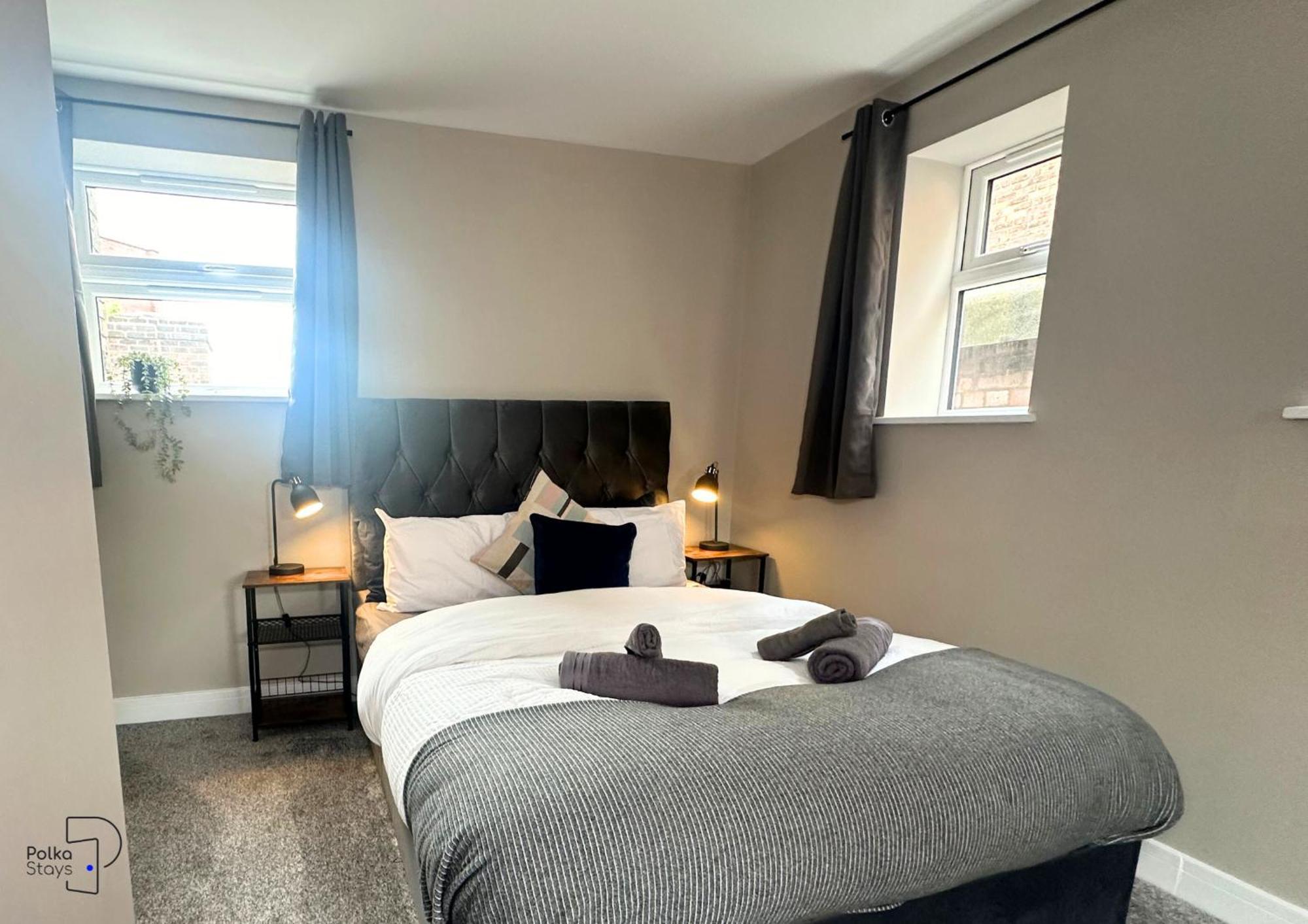 Hanley, Stoke - Modern Spacious Apartments By Polkastays Экстерьер фото