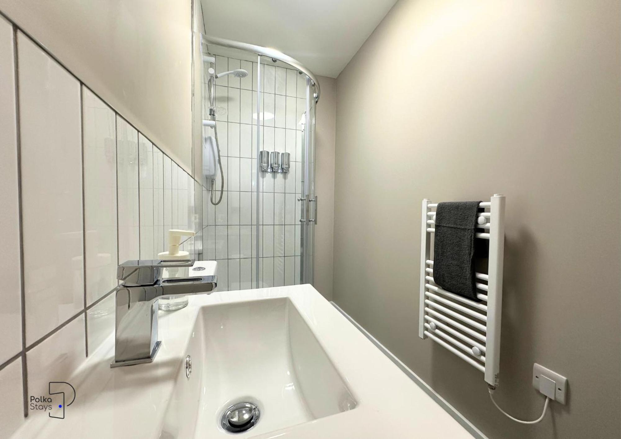 Hanley, Stoke - Modern Spacious Apartments By Polkastays Экстерьер фото